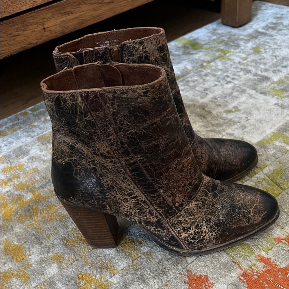 Distressed Brown Heeled Boots